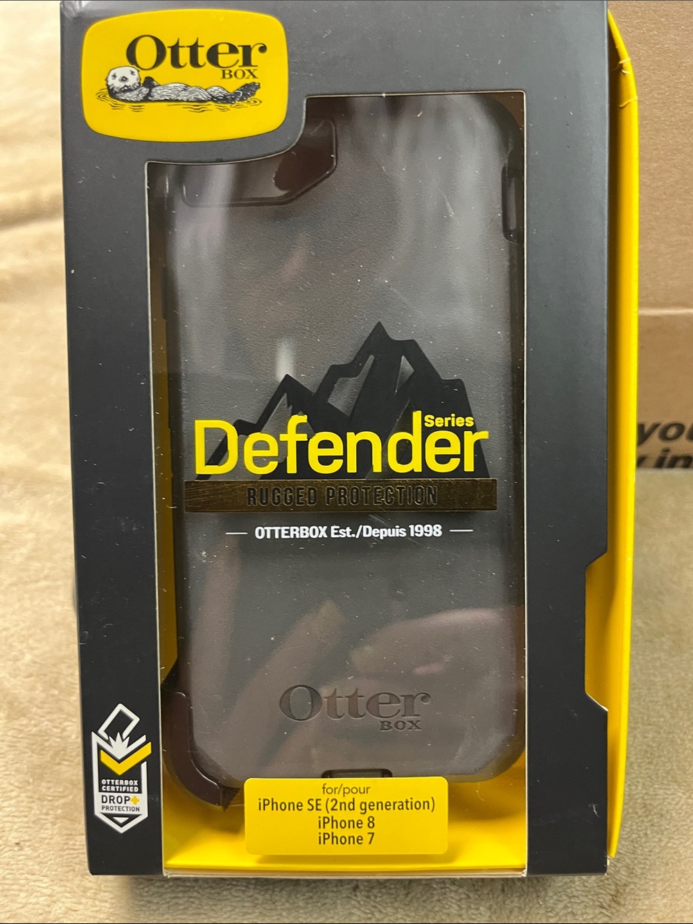 OtterBox Defender Series Rugged Protection Case — Black